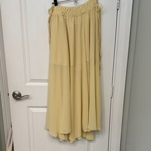Chic Cream High-Low Skirt